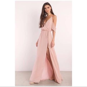 NWT Tobi Rhythm Cold Shoulder Maxi Dress, Rose